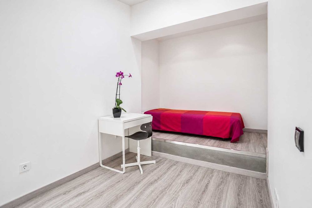 Estoril: Quarto para Estudante ESHTE | ESSA | NOVA SBE