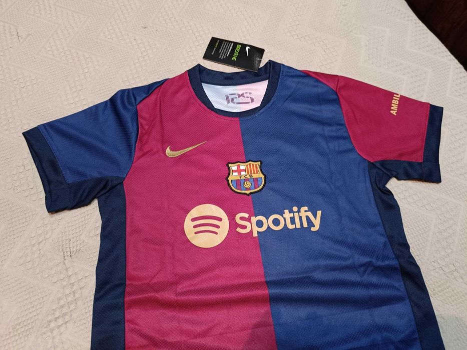 Camisola Criança LAMINE YAMAL Equipamento Barcelona | NOVO
