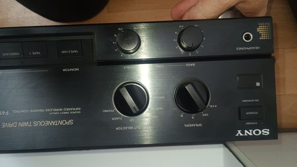 Wzmacniacz stereo Sony