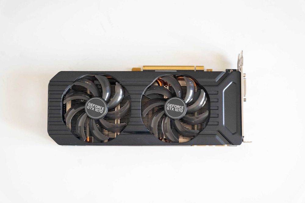 Palit GeForce GTX 1070 8GB DUAL 完動品 Palit GeForce GTX 1070 Dual 8GB GDDR5 (256 Bit) HDMI, DVI