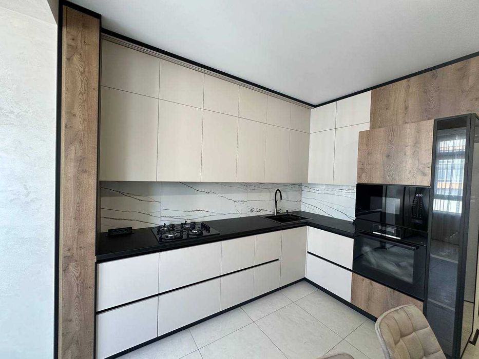 Стильна квартира на Зарічанській, дизайнерський ремонт.