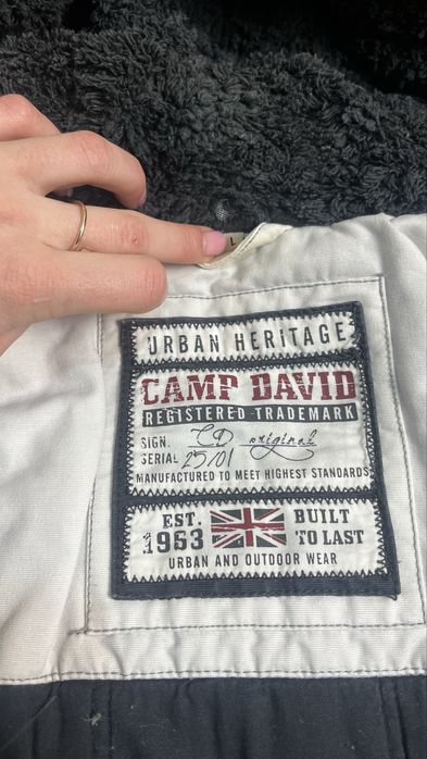 Зимова куртка Camp David