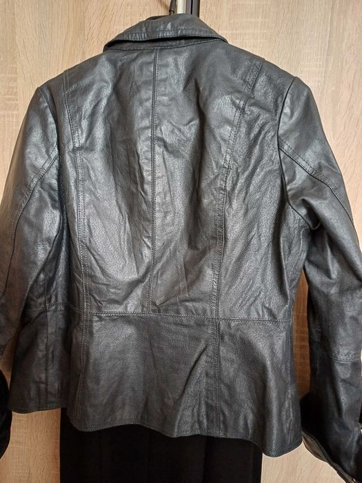 Czarna kurtka New Look z eco-skóry r.38
