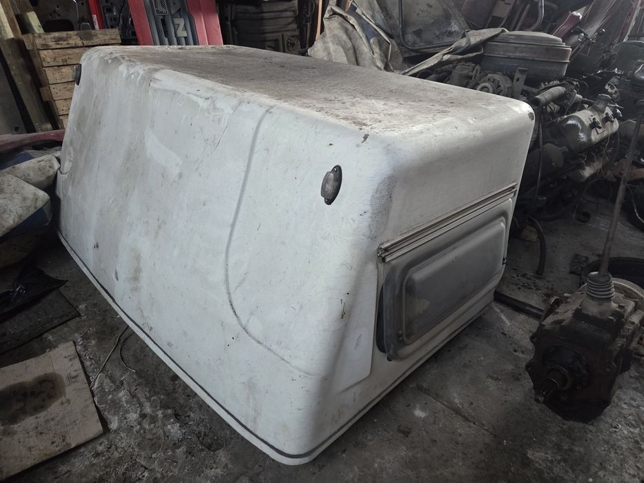 Спальний Бок Івеко Ман