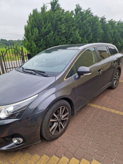 Sprzedam samochód toyota