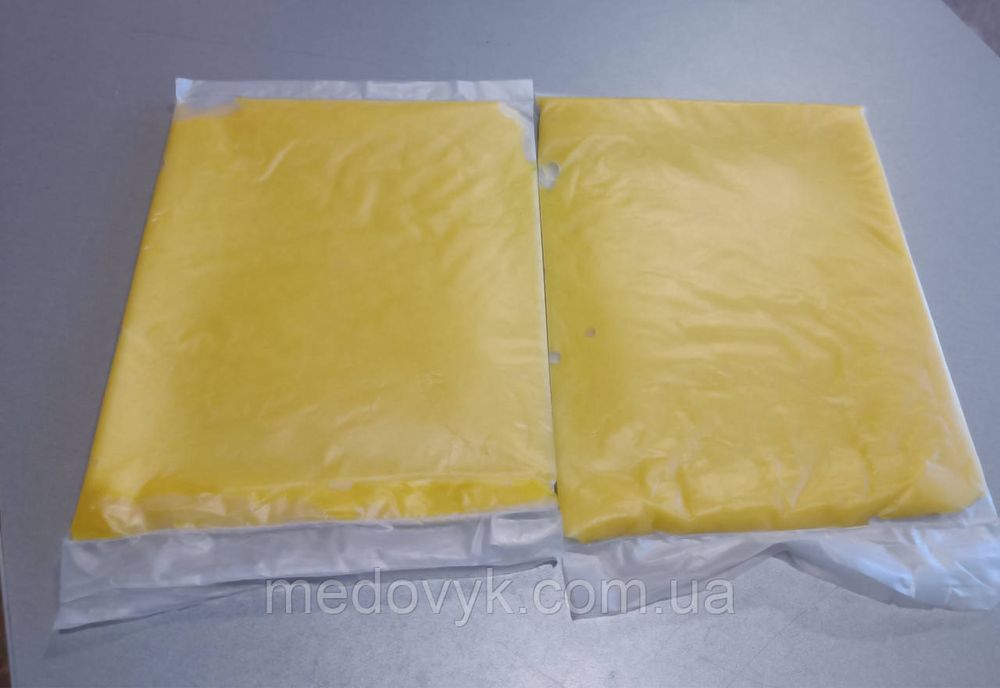 Канді підгодівля для бджіл з інвертованим сиропом з пилком 4%, 0,5 кг