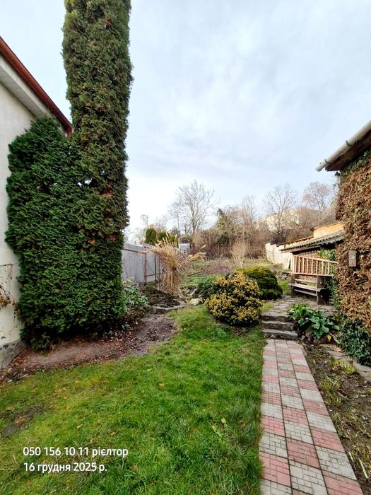 Оренда затишного будинку в центрі міста