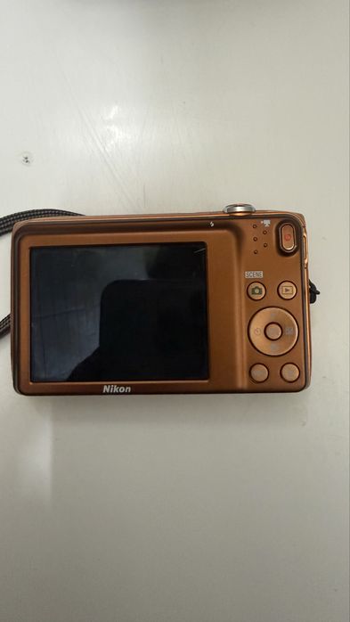 Nikon Coolpix S3500