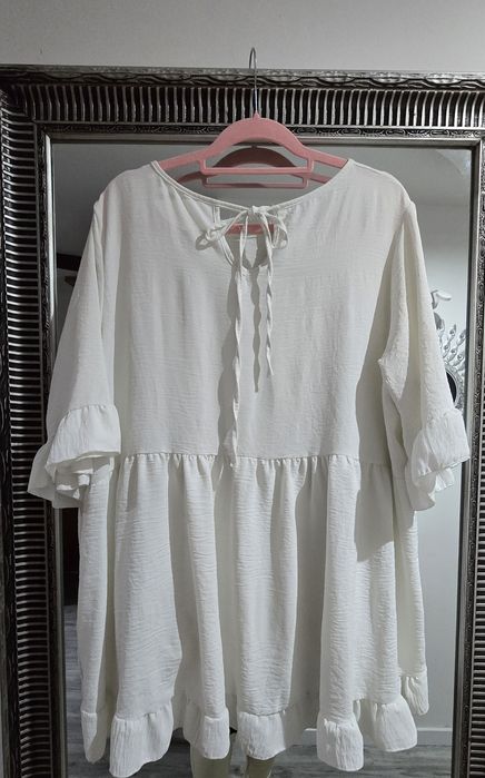 Tunika z falbankami  44/50r