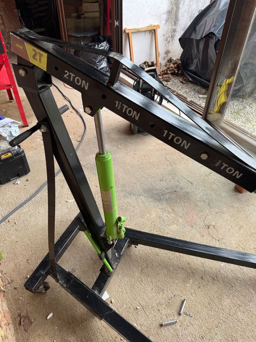 Grua JBM 50831 de 2 toneladas dobravel