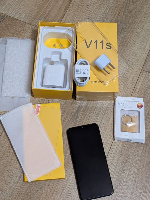 Продам Новий  Realme V11S 5G  4/128 ГБ.Чорний.