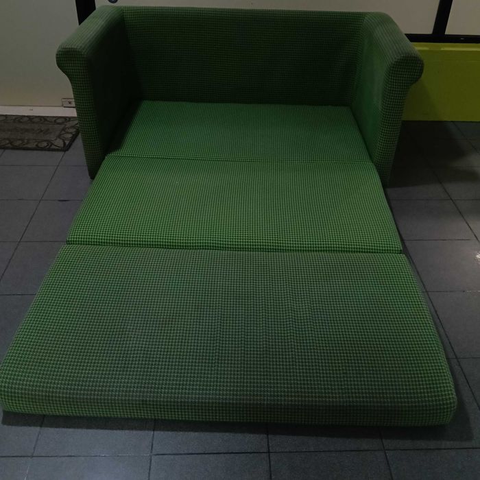 Sofá cama - vendo