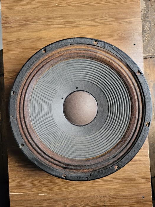 Динаміки RCF б/у дві штуки