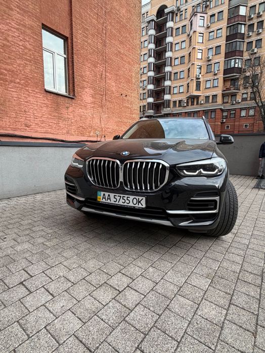 Продам BMW X5 2,5D 2023року
