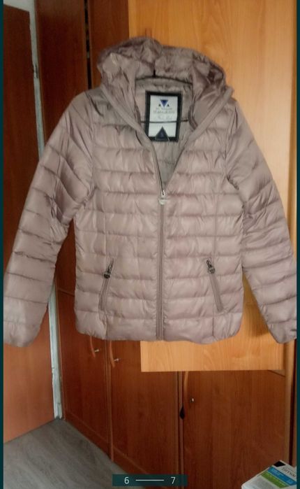 Okazja Modna  Nowa firmowa kurtka  na,jesień ciepla kawowa roz S
