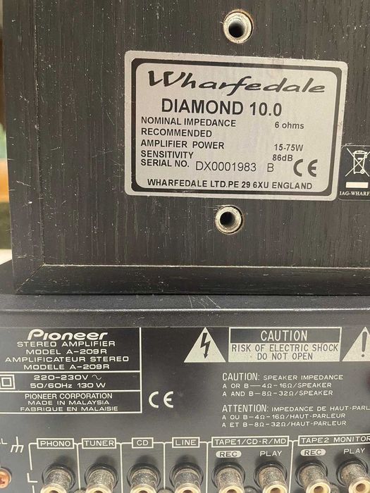 Amplificador Stereo Pioneer com Colunas Wharfedale Diamond 10.0