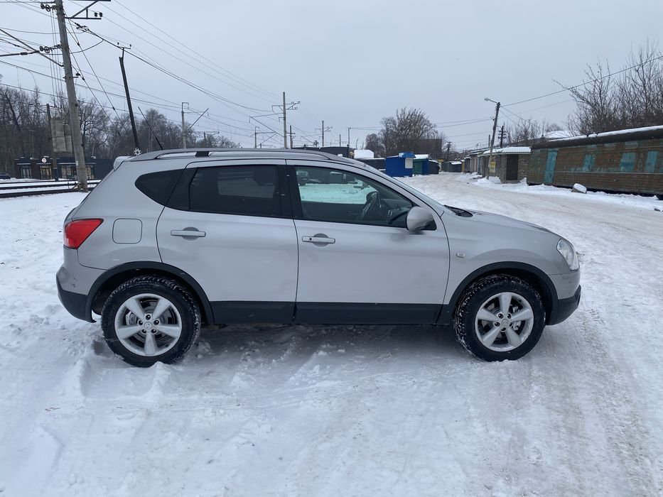 NISSAN Qashqai В отличном состоянии