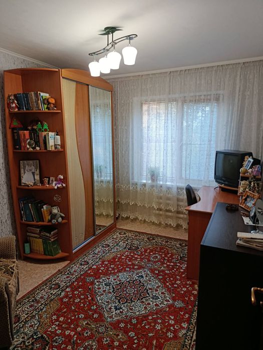 Продам 3-к квартиру Намыв, Озерная!