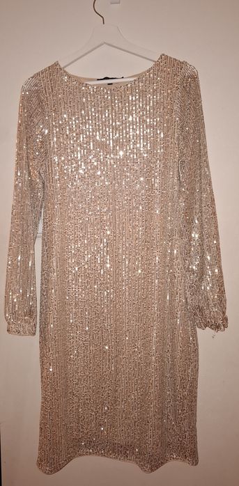 Sprzedam złotą cekinową sukienkę r. M
