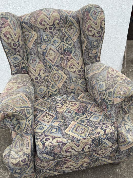 Conjunto de 3 sofás (em bom estado)