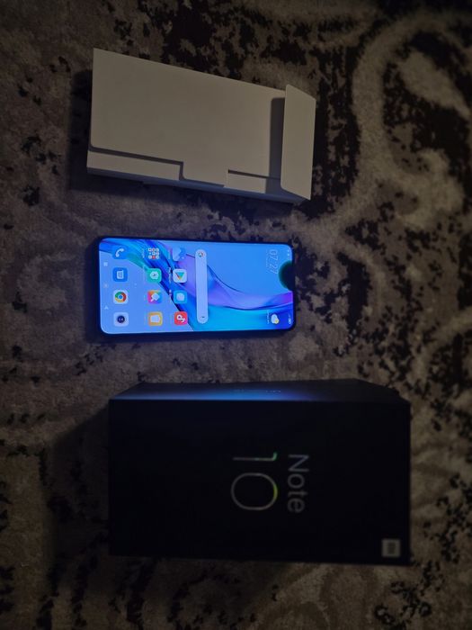 Смартфон Xiaomi Mi Note 10 6/128GB Midnight Black