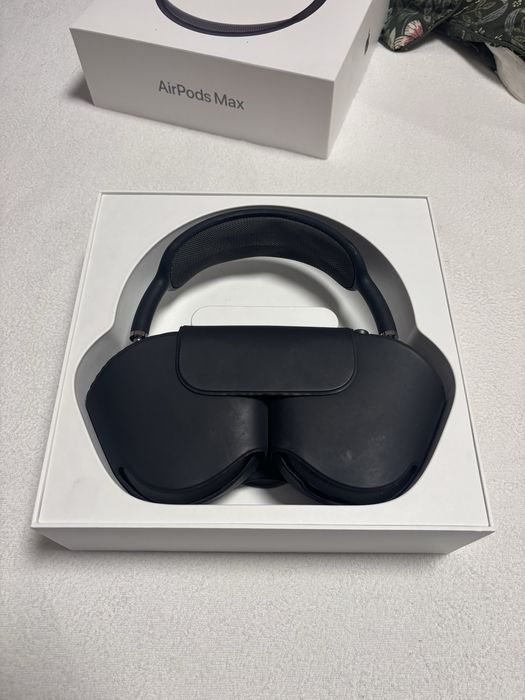 Airpods Max gen 1