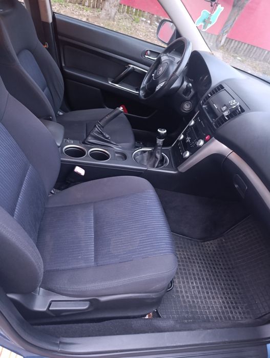 Sprzedam uszkodzone Subaru Legacy