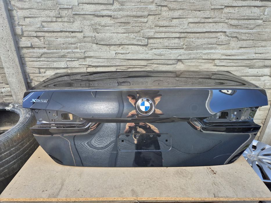 bmw 5 g60 sedan limuzyna klapa bagażnika tyl tylna orginal ładna