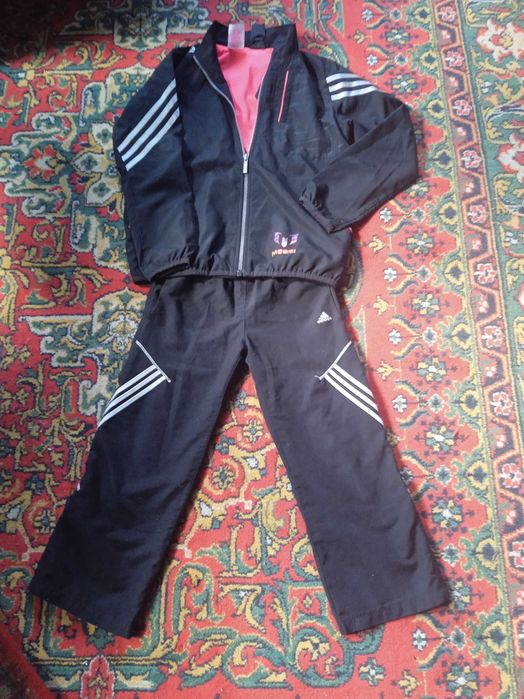 Спортивний костюм адідас
