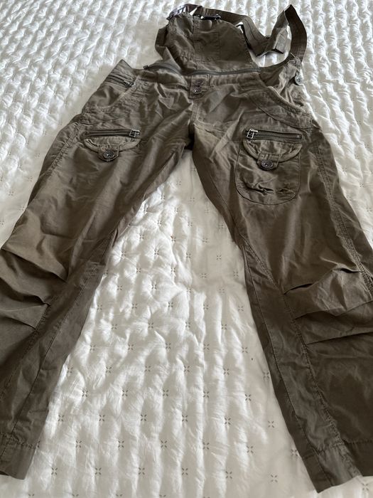 Bermudas com peitilho da DESIGUAL