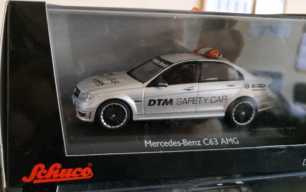 1/43 Mercedes-Benz C63 AMG DTM Safety Car W204 Schuco