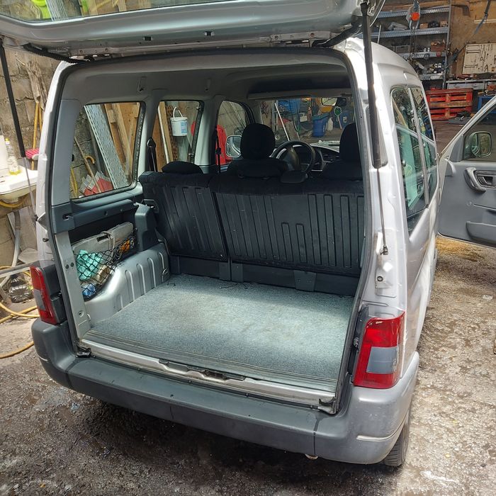 Vendo peugeot partner so para pecas