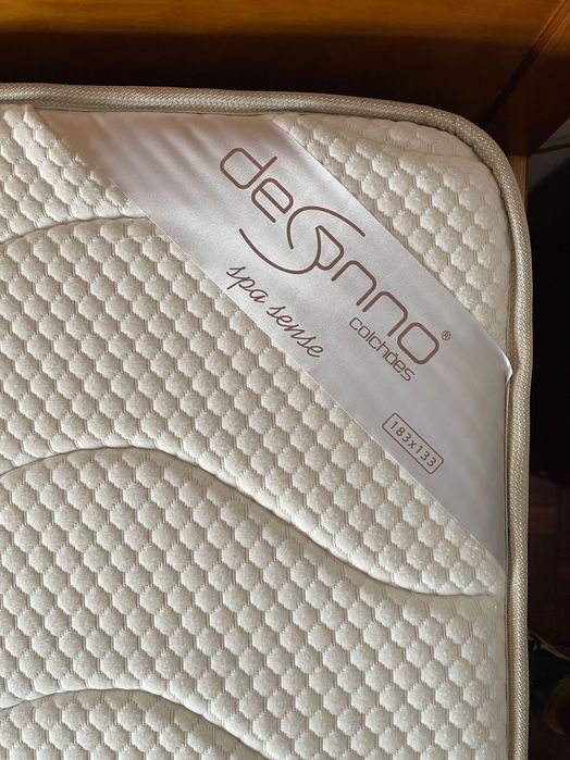 Colchão DESONNO Spa Sense, como novo.