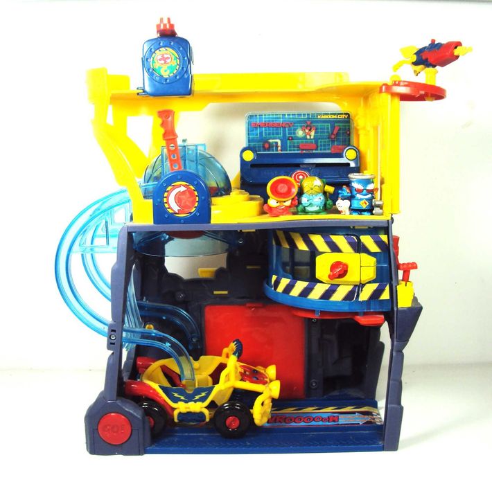 Super Things Heroes Headquaters