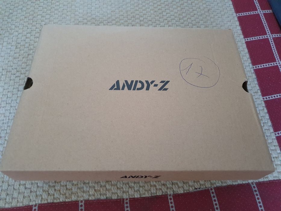 Sapatilhas novas nunca usadas beije doirado marca de conforto