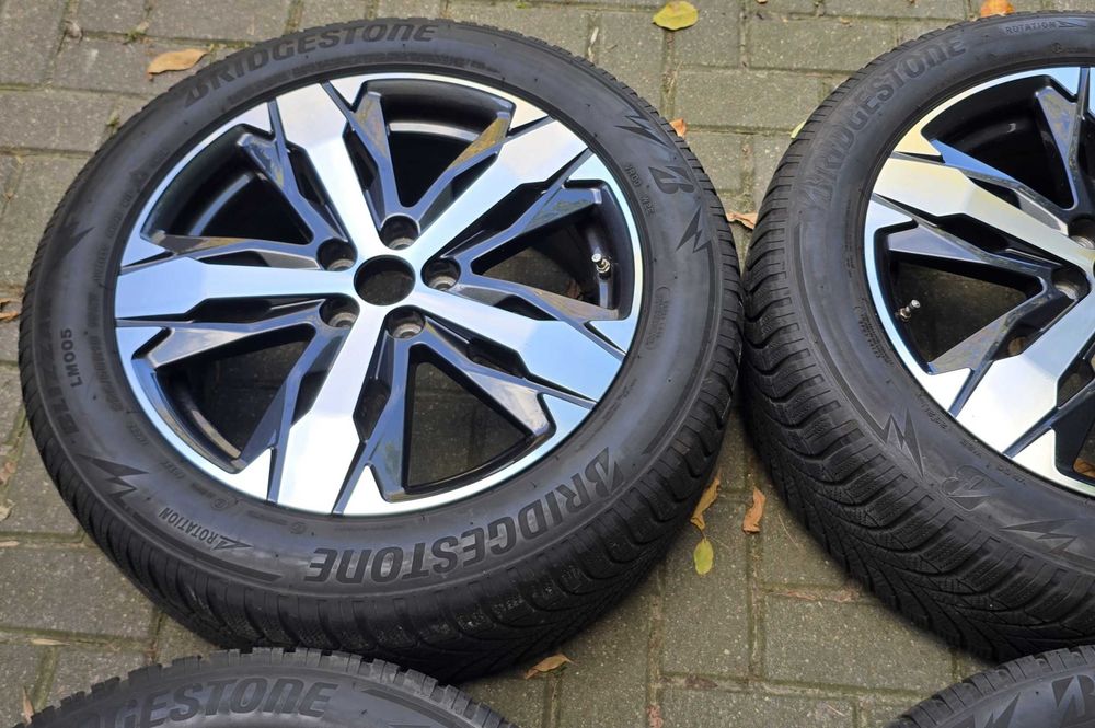 PEUGEOT 3008, 5008 Alufelga Opona Zina 225/55R18 Super Stan