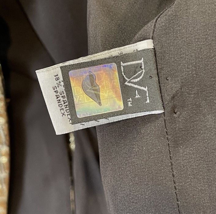 Золотой пиджак Diane von Furstenberg