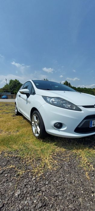 Ford Fiesta Comercial  260.000km