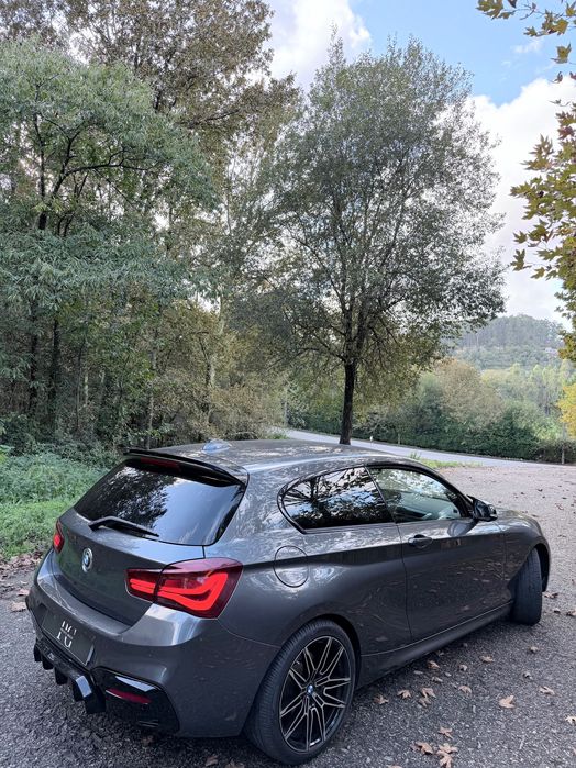 BMW 120d pack Performance Ano 2019/ só 99 mil km/ Garantia