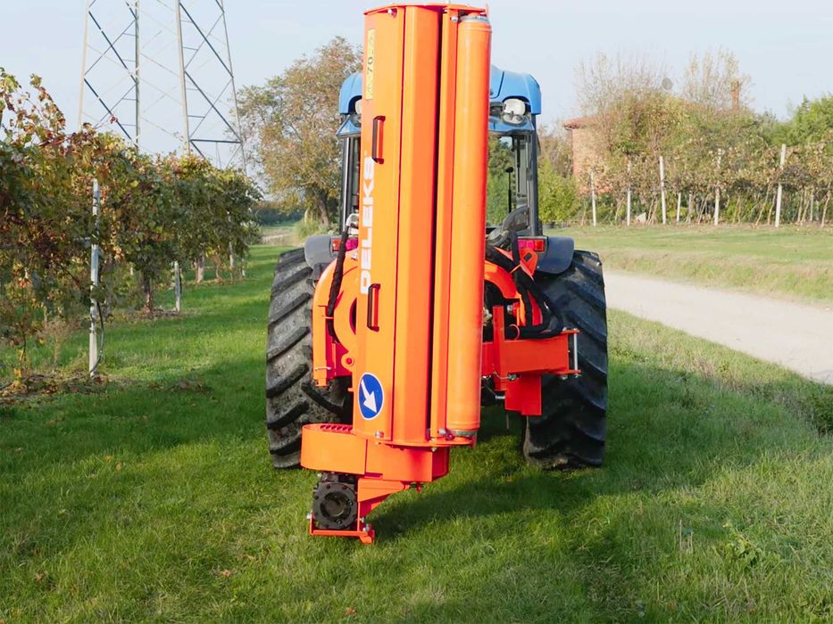 Roçadora Lateral Super Pesada 2.2m DRAGON-220 -815kg p/trator 90-130cv