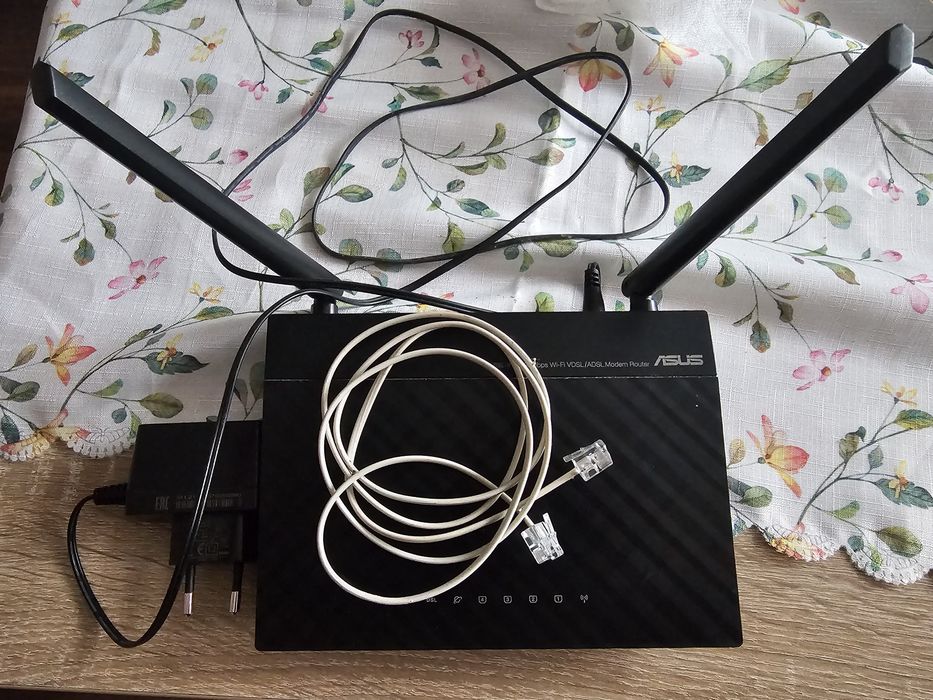 Ruter Asus Model DSL-N16 Wireless-N300 300mbps ADSL