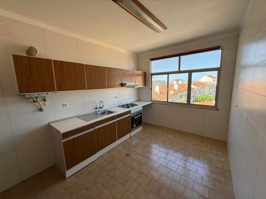 Arrenda-se Apartamento T3 Sacapeito, Santarém – Excelente Localização!