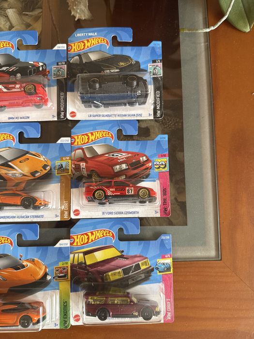 Carrinho hot-wheels selados