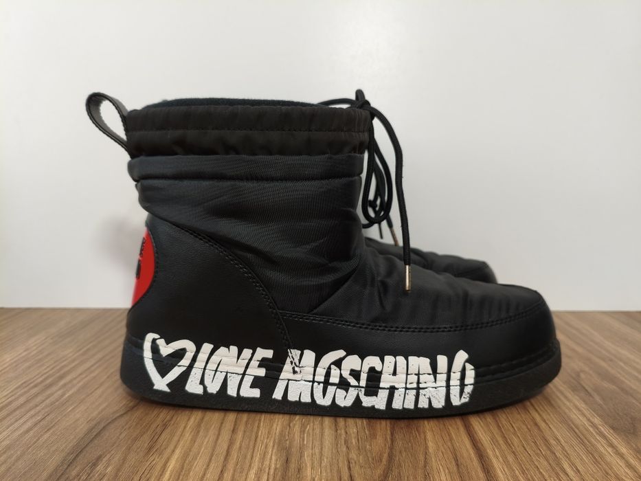 Buty Love Moschino śniegowce zimowe damskie czarne r. 41 42