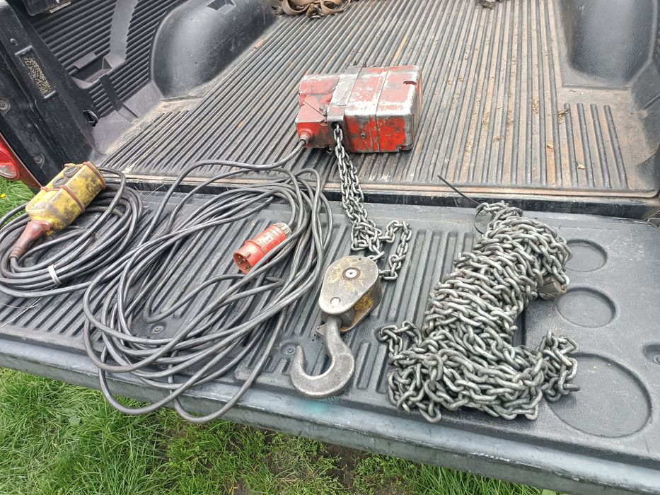 Elektryczny wciągnik łańcuchowy 1 tona wciągarka 1000 kg.