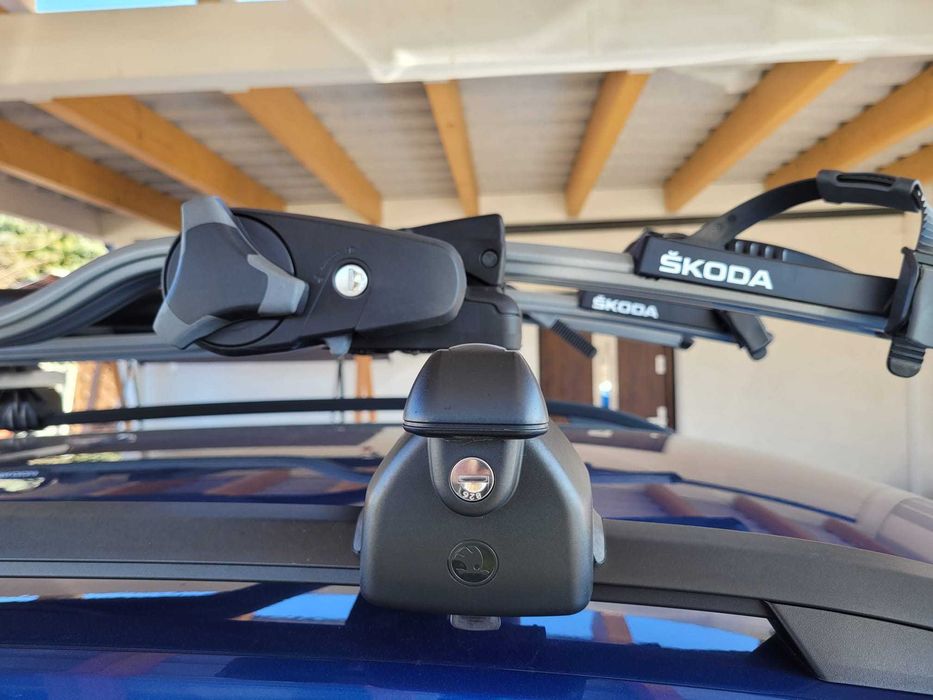 Bagażnik na 3 rowery na dach do samochodu Skoda Kamiq