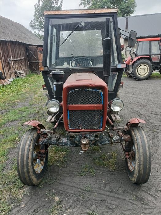 Ursus C-330 z dokumentami