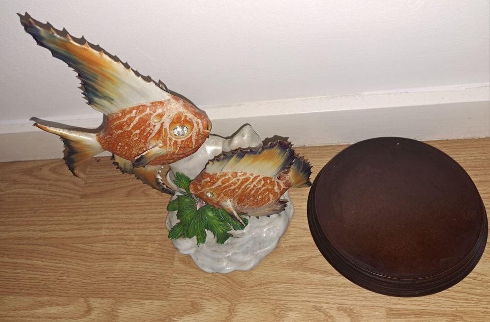 Estátua Cerâmica Peixes 30cm