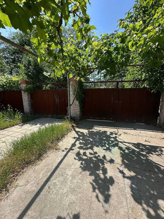 Будинок в Молодіжному