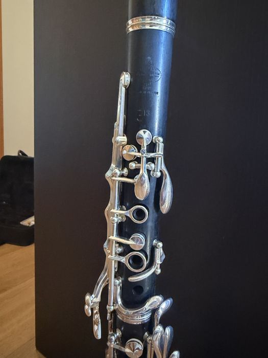Clarinete Buffet Crampon E13  (Sib)- 18 chaves